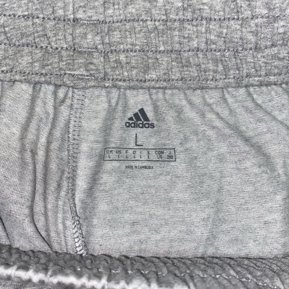 Grey Adidas Sweatpants. Perfect condition never worn once. - Picture 3 of 9